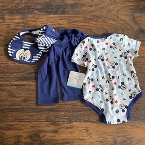 Disney baby Mickey Mouse set